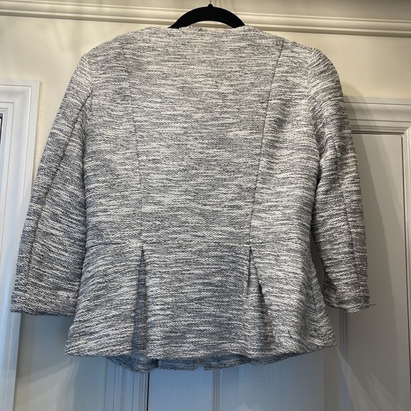 H&M Peplum Blazer - Picture 4 of 5